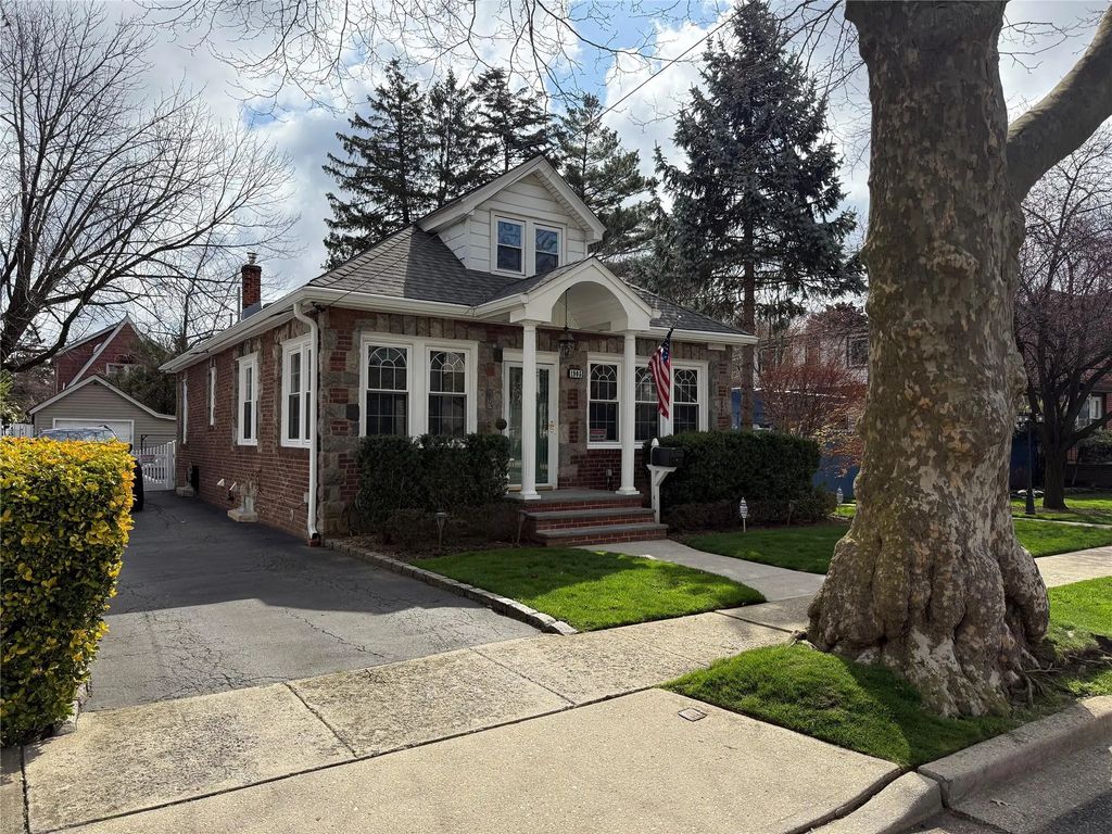 1905 Bryant Place, Baldwin