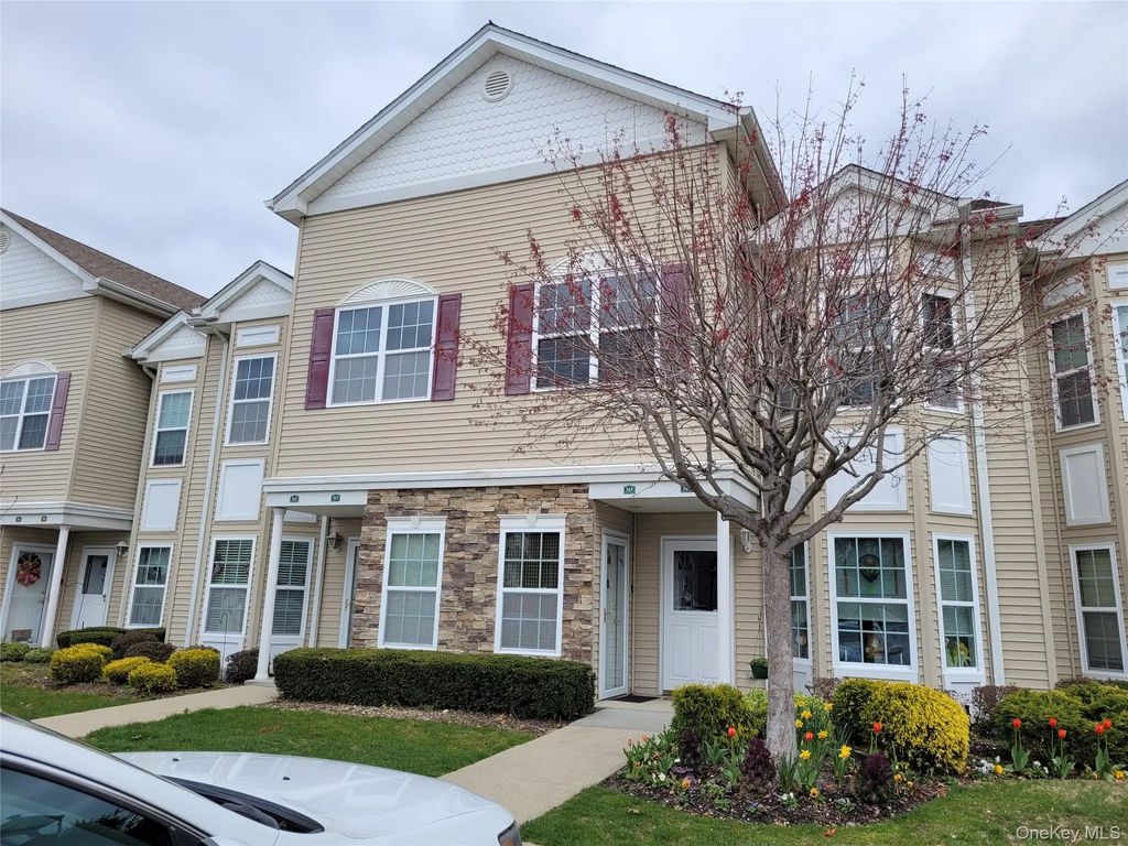 315 Spring Drive, East Meadow