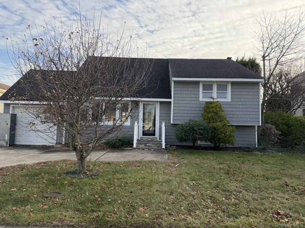 14a Earl Place, Amity Harbor