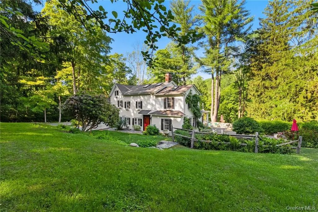 31 Kittredge Drive, Carmel