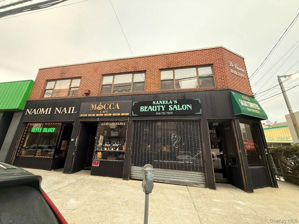 914 Mclean Avenue, Yonkers