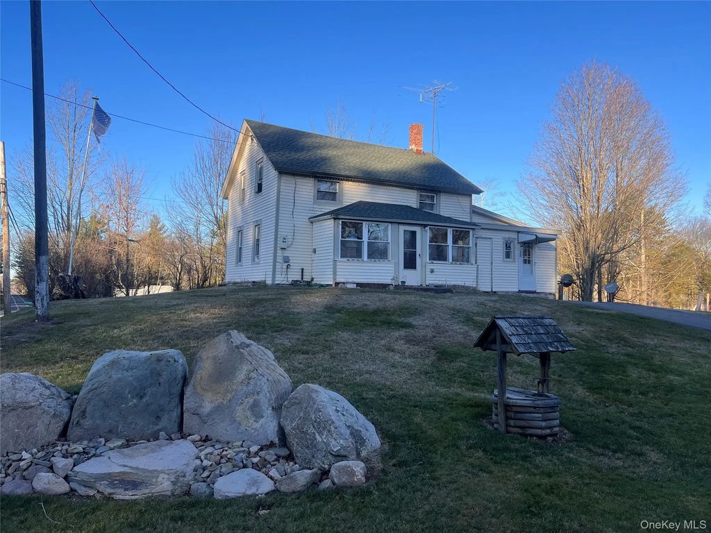279 Cold Spring Road, Monticello