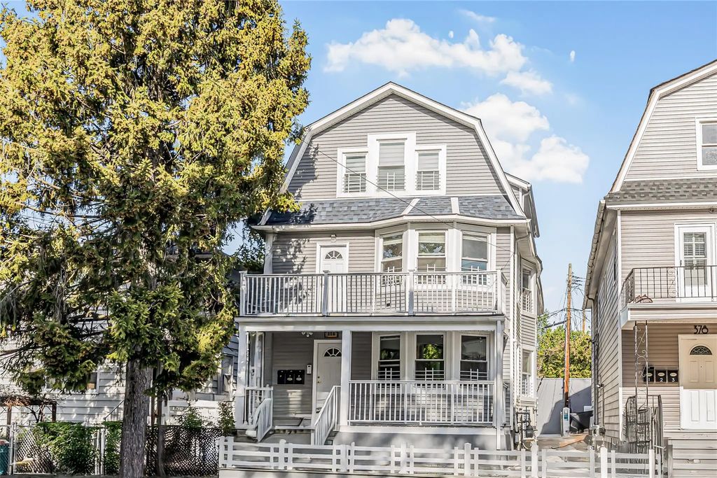 376 Hawthorne Avenue, Yonkers