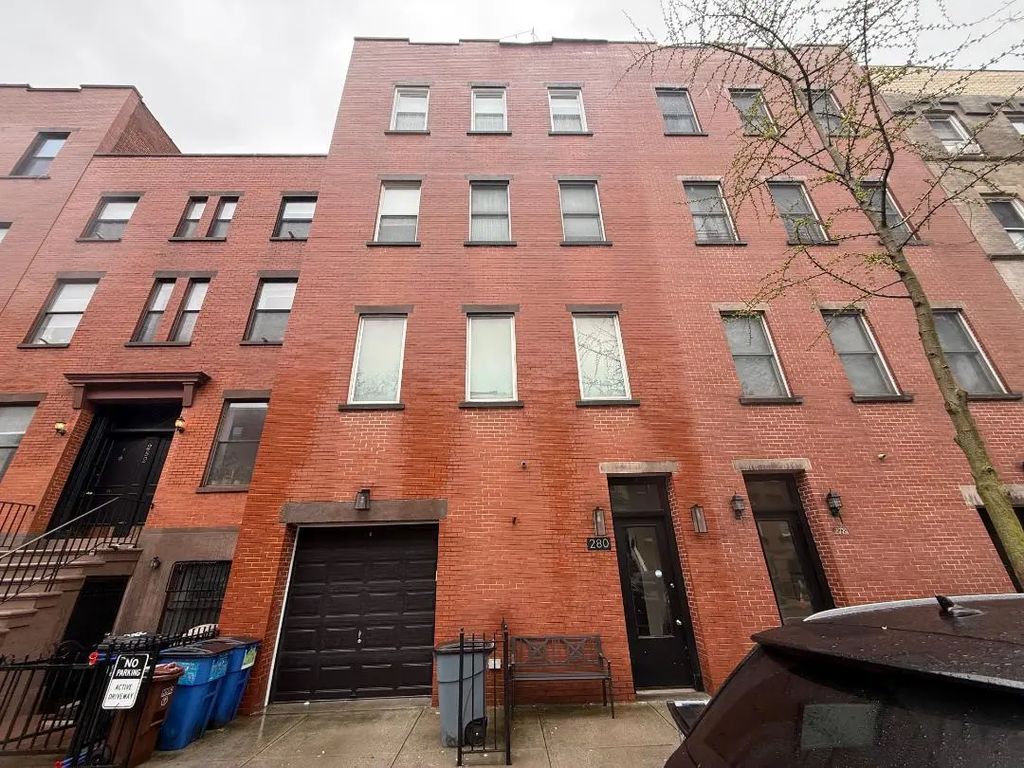 280 Sackett Street, Brooklyn
