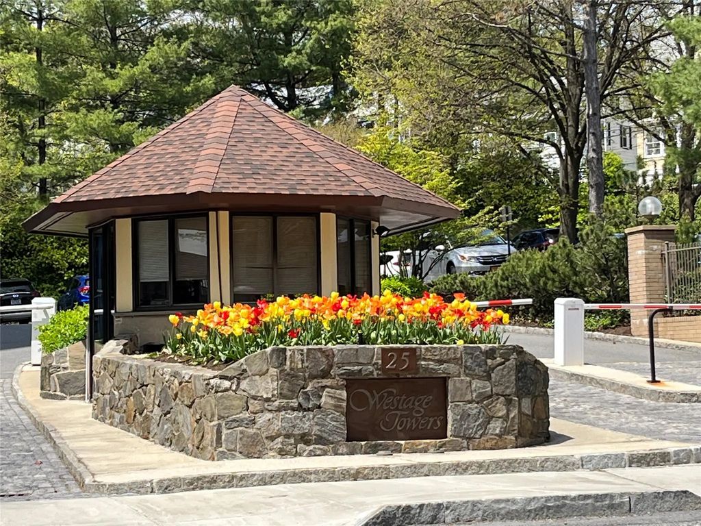 25 Rockledge Avenue # 601, White Plains