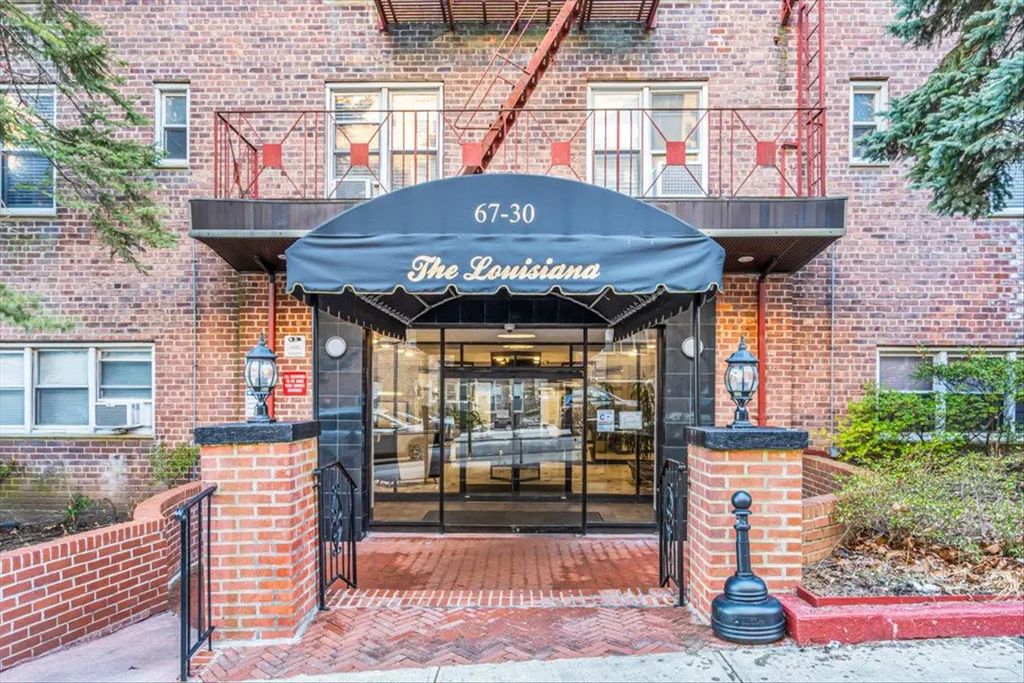 67-30 Clyde Street # 7s, Forest Hills