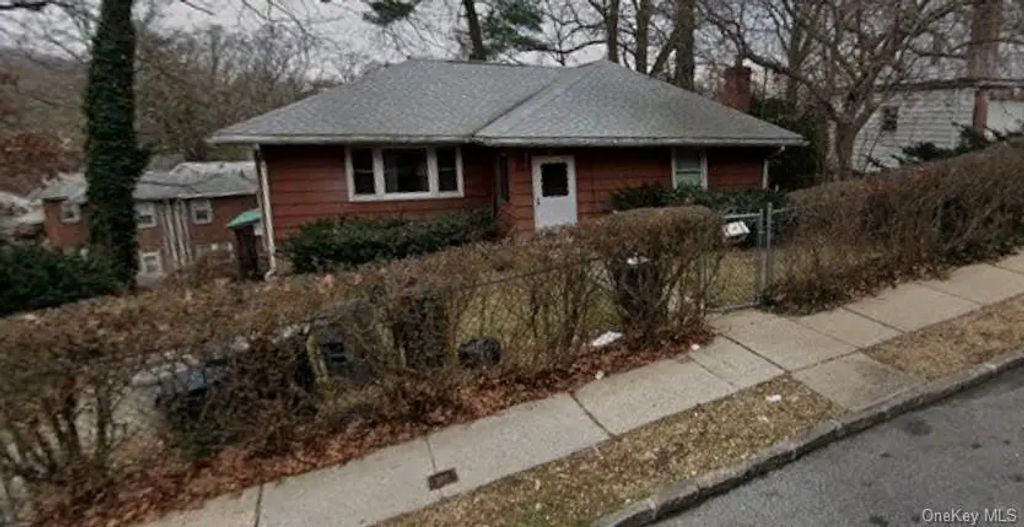 43 Sedgwick Avenue, Yonkers