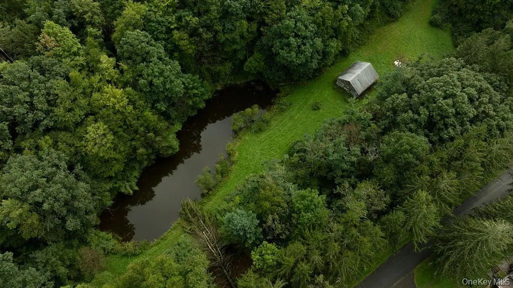 632 New Turnpike Road, Cochecton