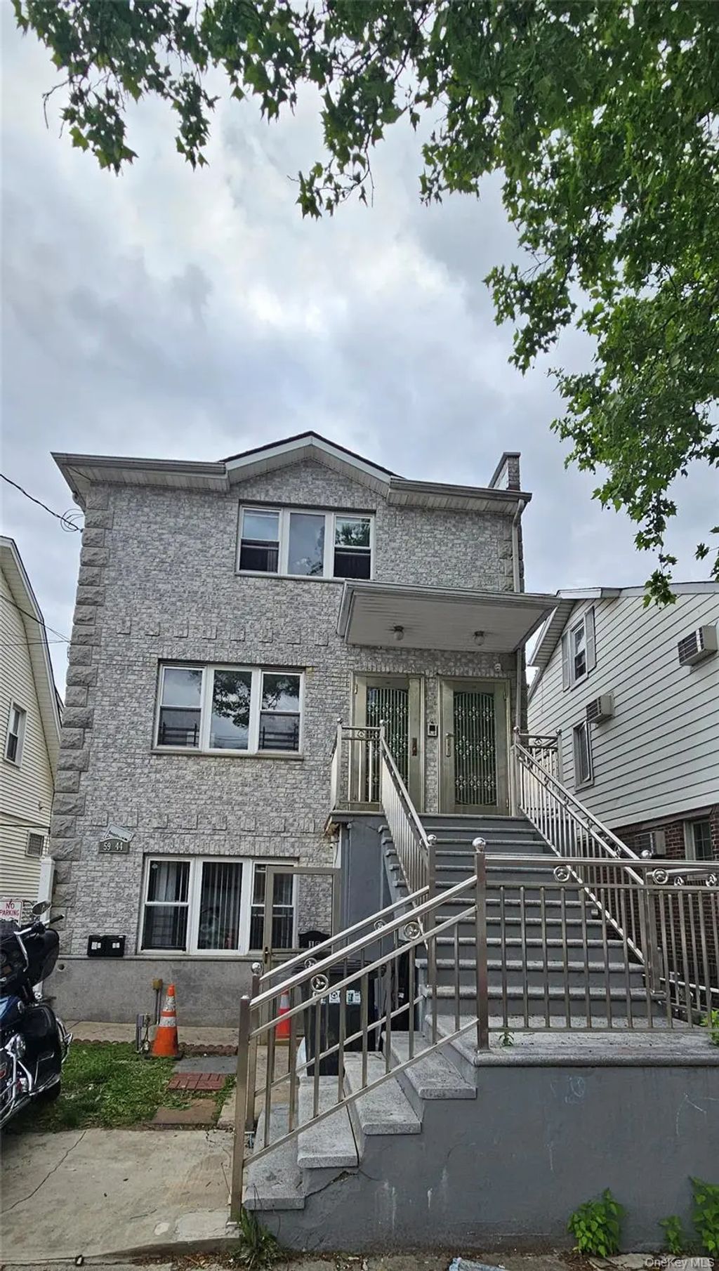59-44 159 Street, Fresh Meadows