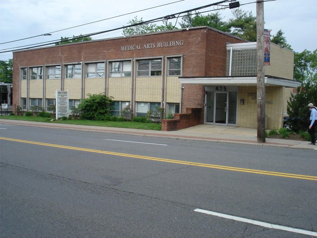 475 White Plains Road, Eastchester