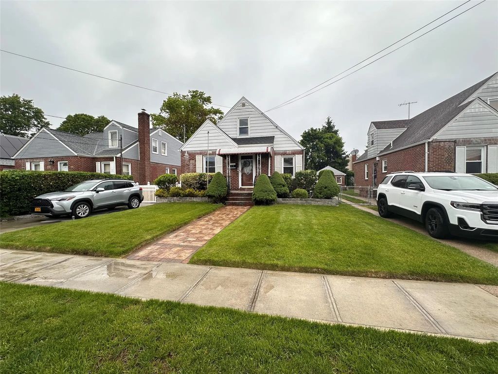 65 Stephen Place, Valley Stream