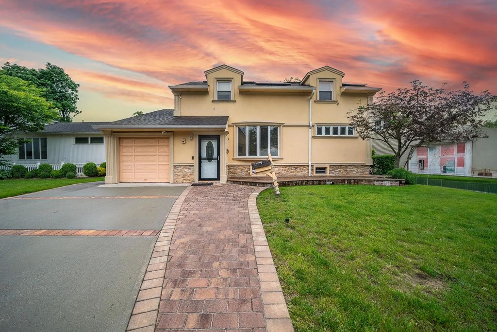 5 Forest Road, Valley Stream
