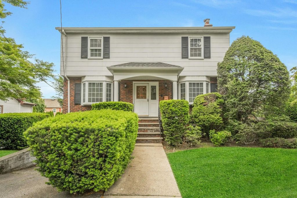 115 Fowler Avenue, Yonkers