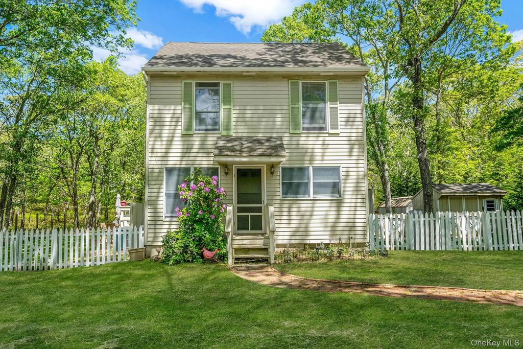 28 Huntting Road, East Hampton