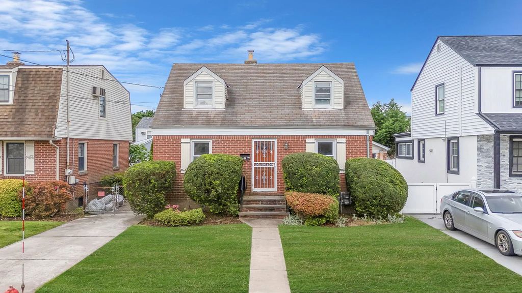 379 White Rd Mineola, Mineola