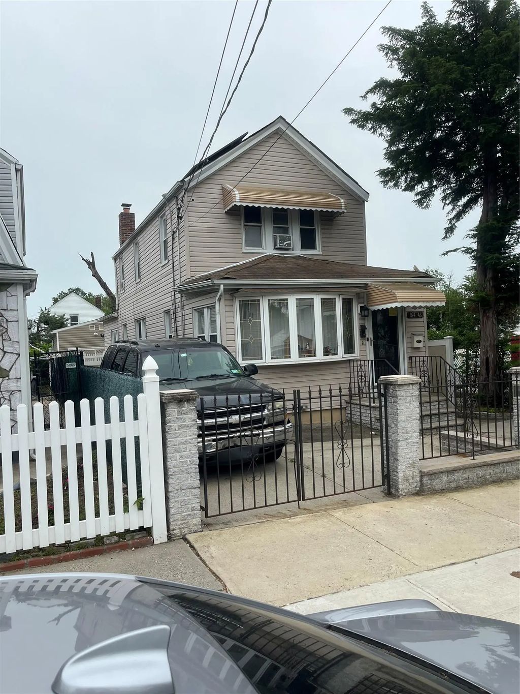 164-46 109 Avenue, Jamaica