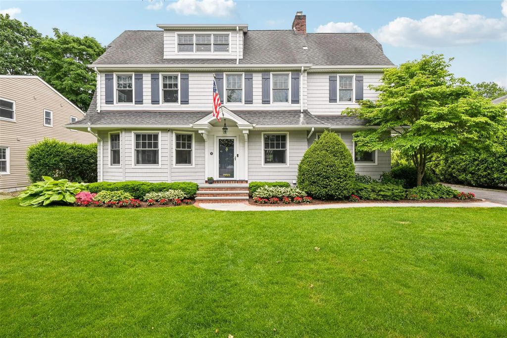 58 Poplar Street, Garden City
