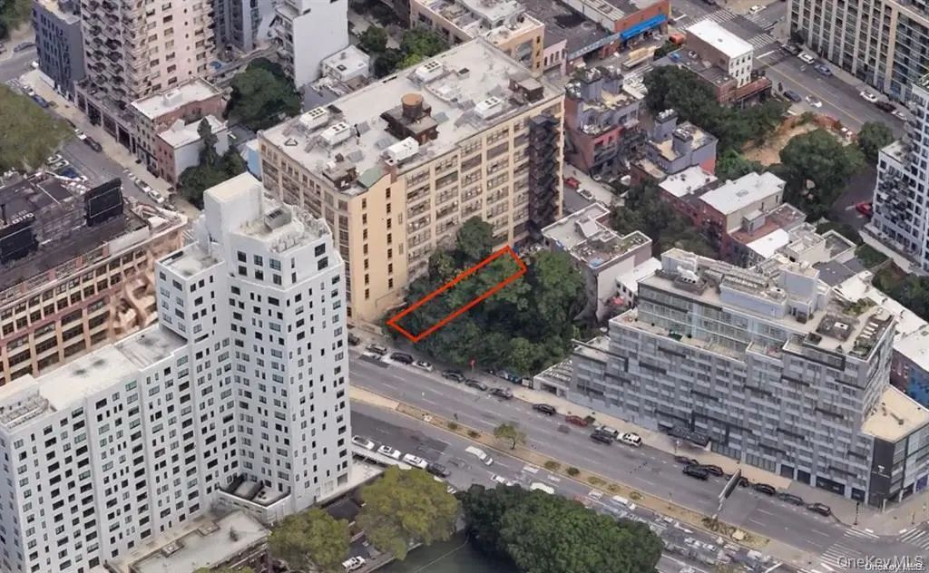 53 Flatbush Avenue Extension, Brooklyn