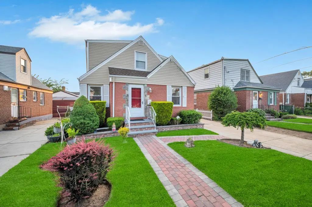 56 Mary Street, Valley Stream