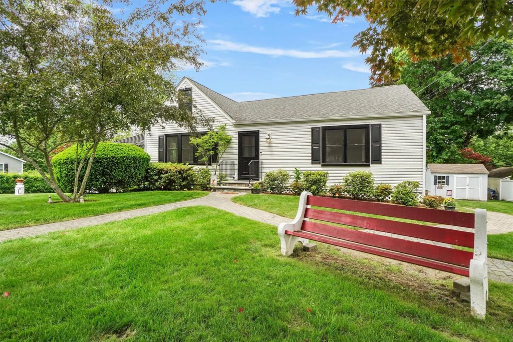 110 Oak Circle, Mahopac