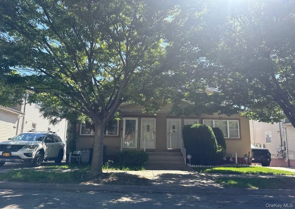 140-33 Coombs Street, Springfield Gardens