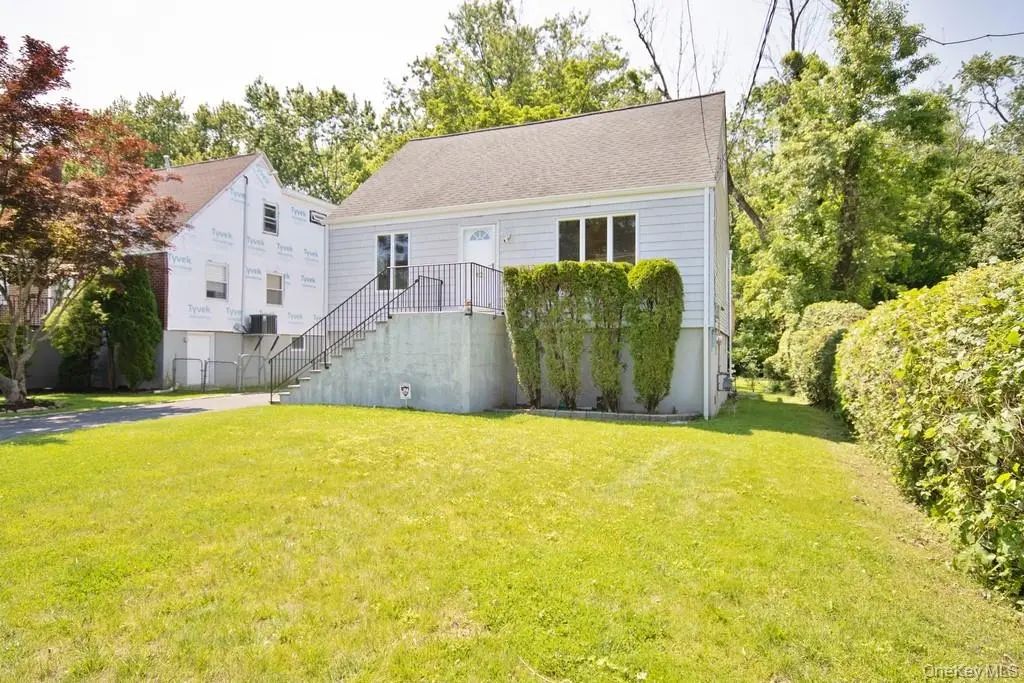 12 Babbitt Court, Elmsford