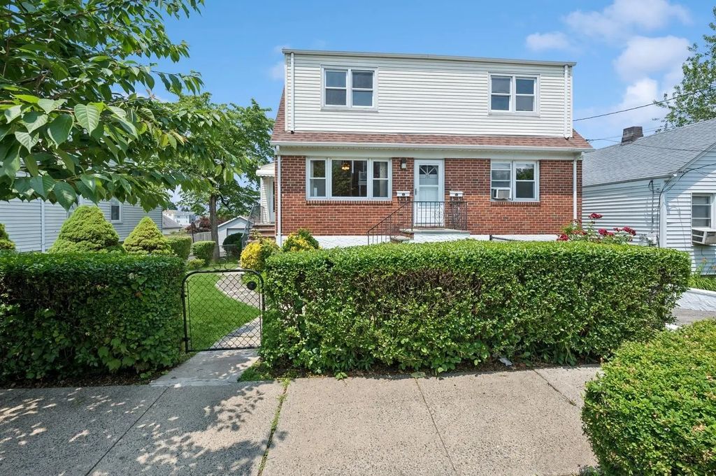 151 Aka 149 Stone Avenue, Yonkers
