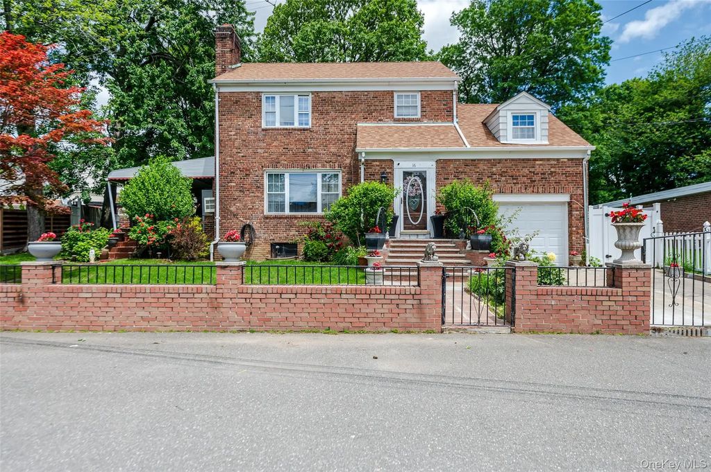 21 Aka 16 Larkspur Lane, Yonkers