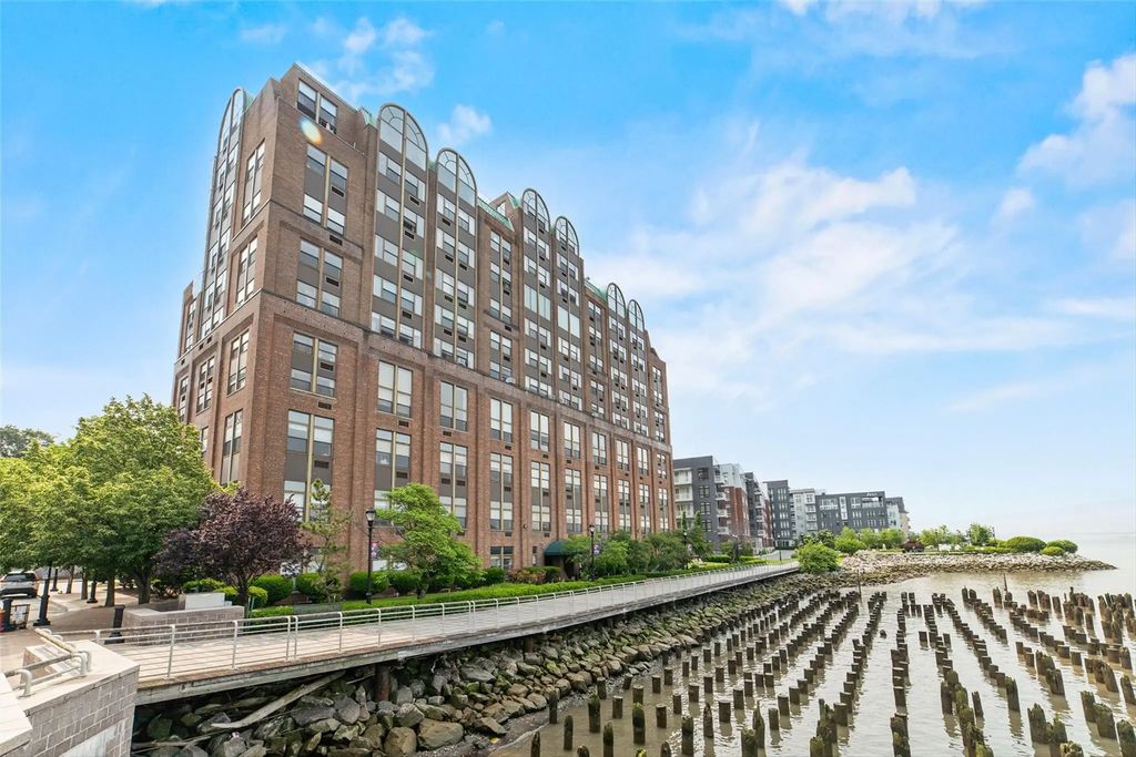 23 Water Grant Street # 7n, Yonkers