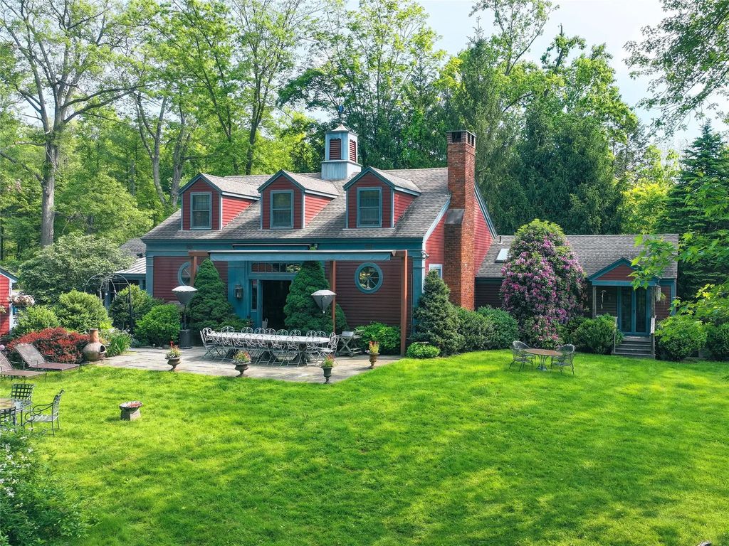 501 Guard Hill Road, Bedford