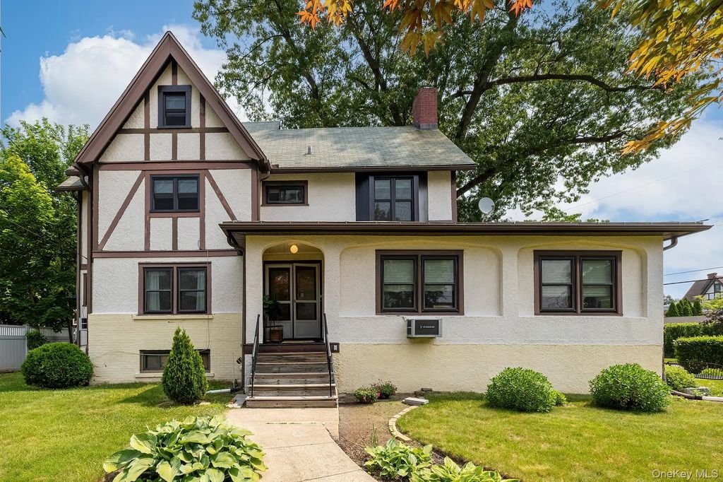 25 Midland Avenue, White Plains