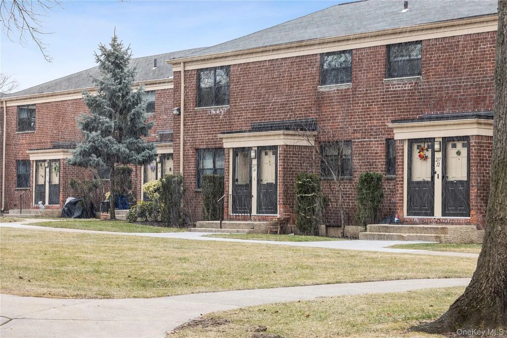 217-14 73rd Avenue # 1st Fl, Bayside