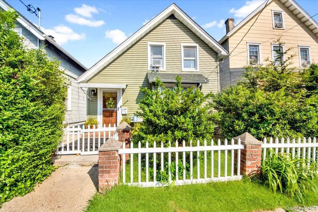 363 Willett Avenue, Port Chester