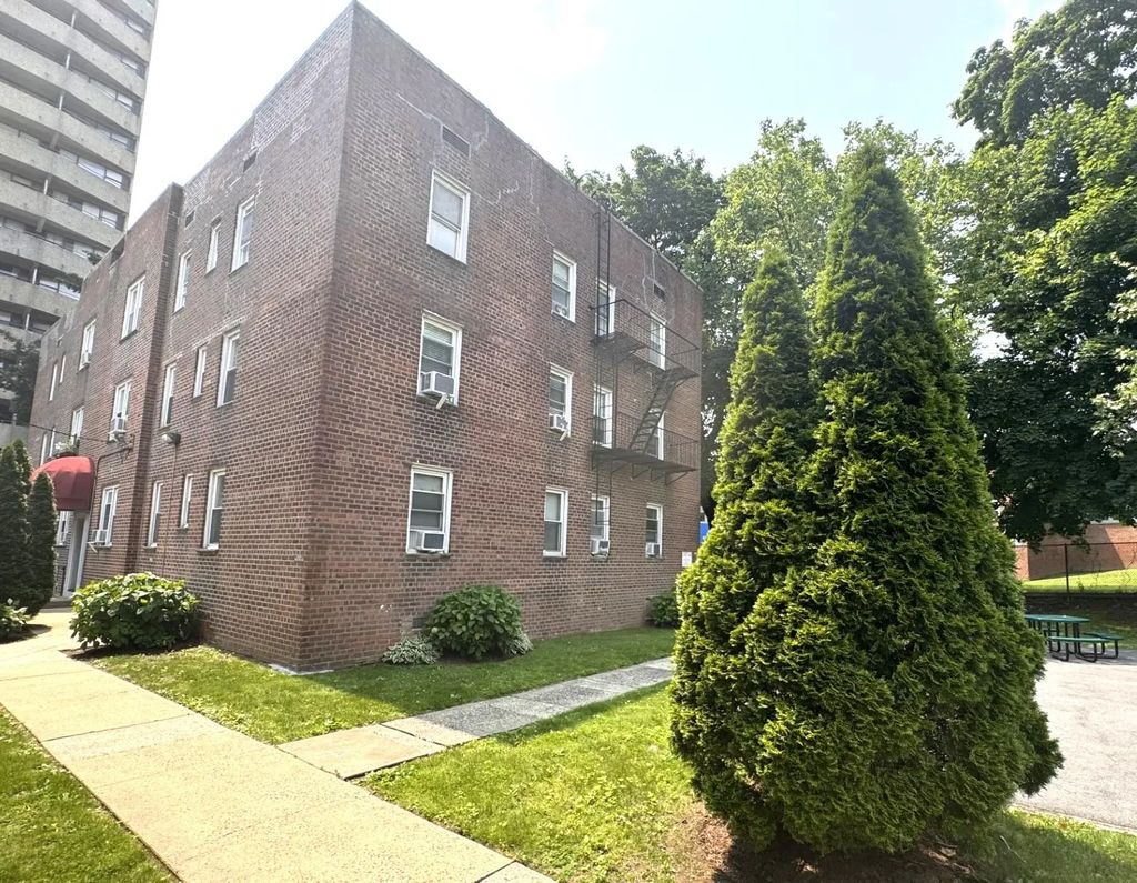 1531 Central Park Avenue # C4, Yonkers