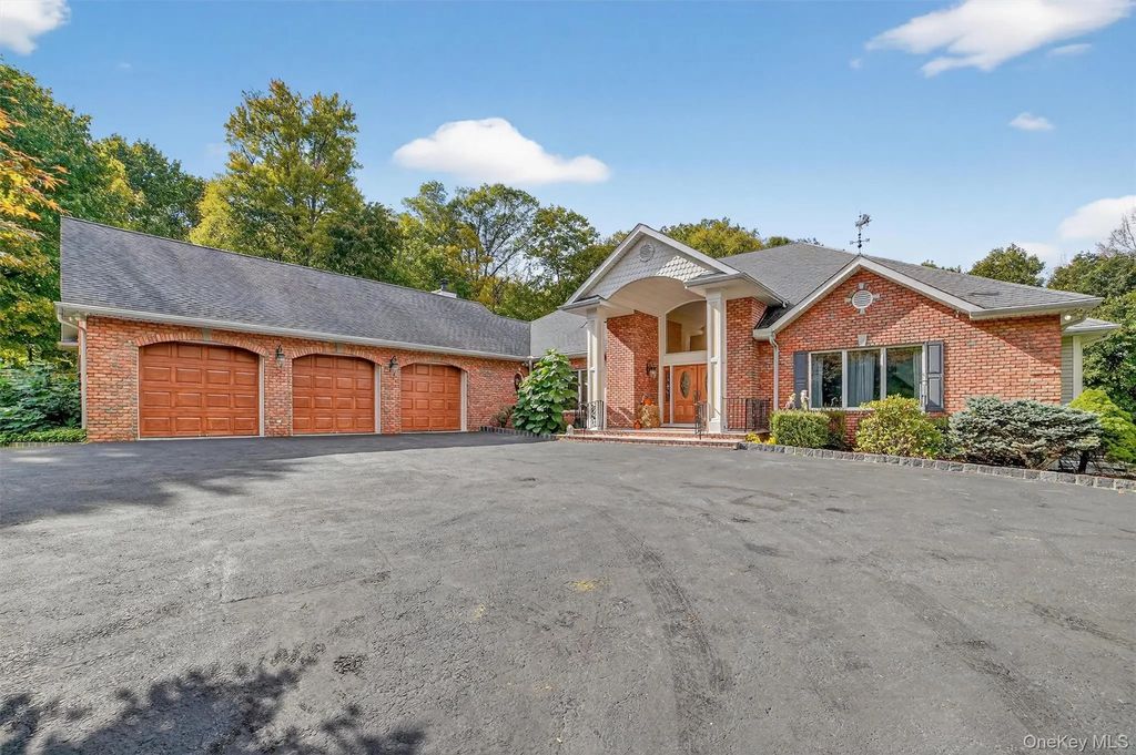281 Croton Avenue, Cortlandt Manor
