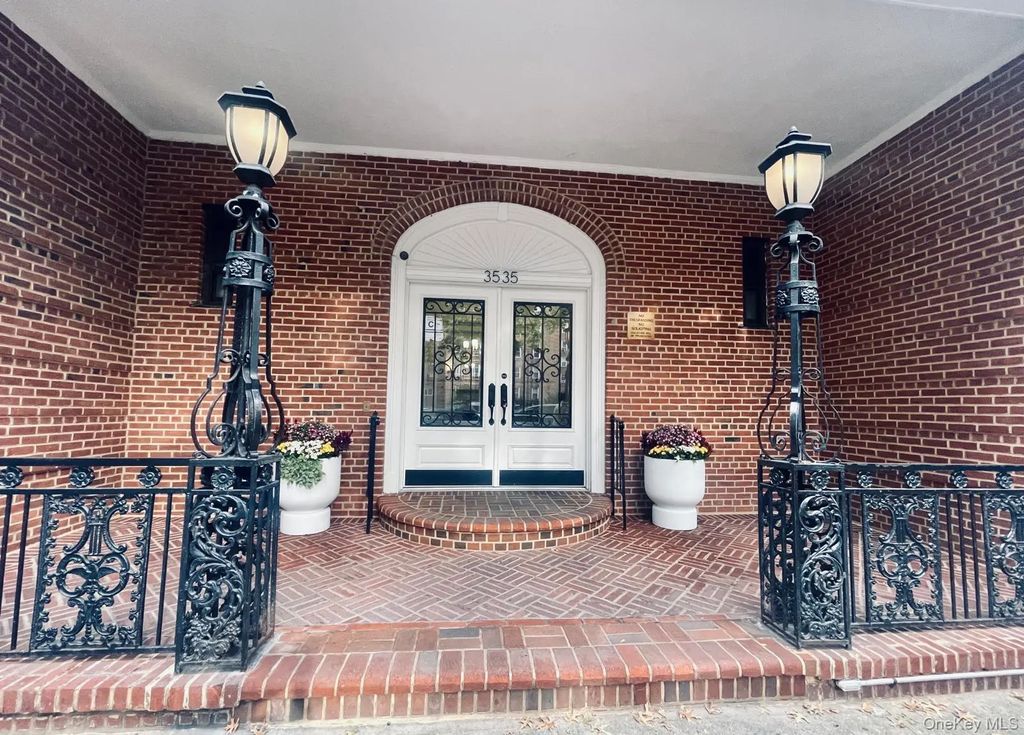 35-35 75 Street # 625, Jackson Heights