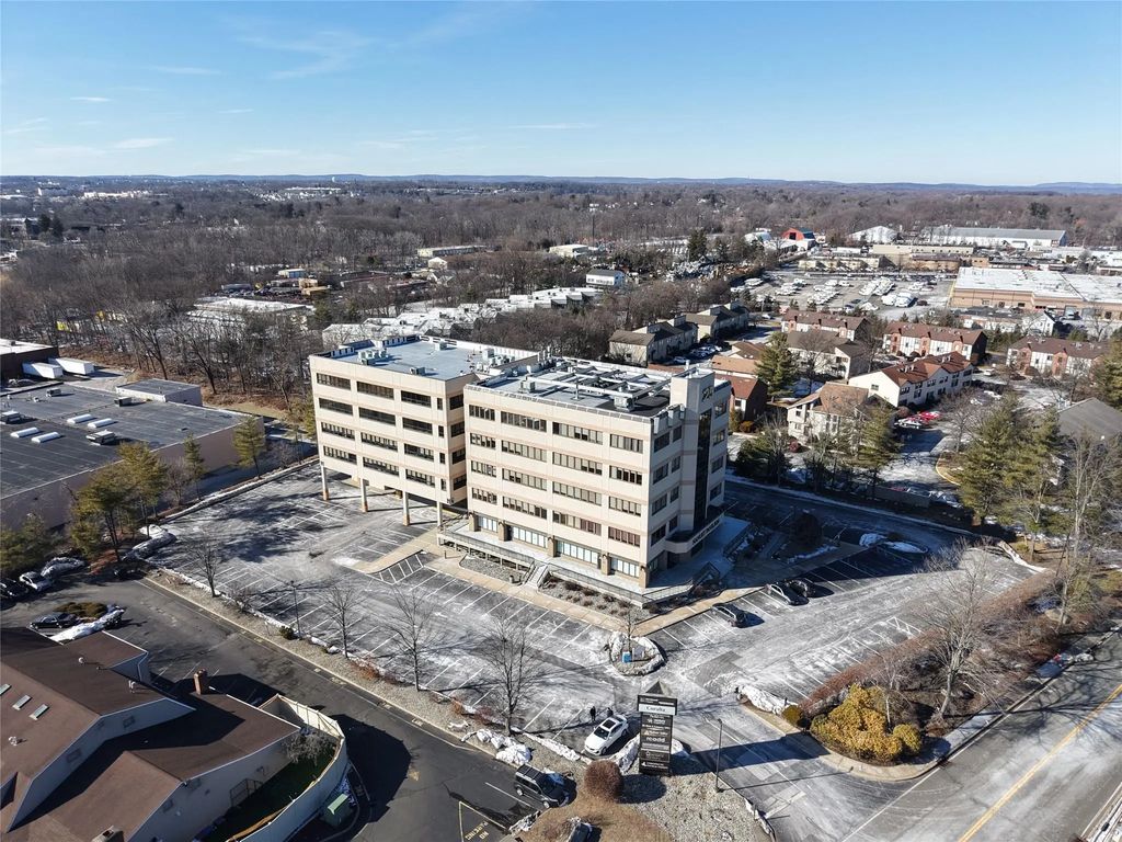 25 Smith Street # 503, Nanuet