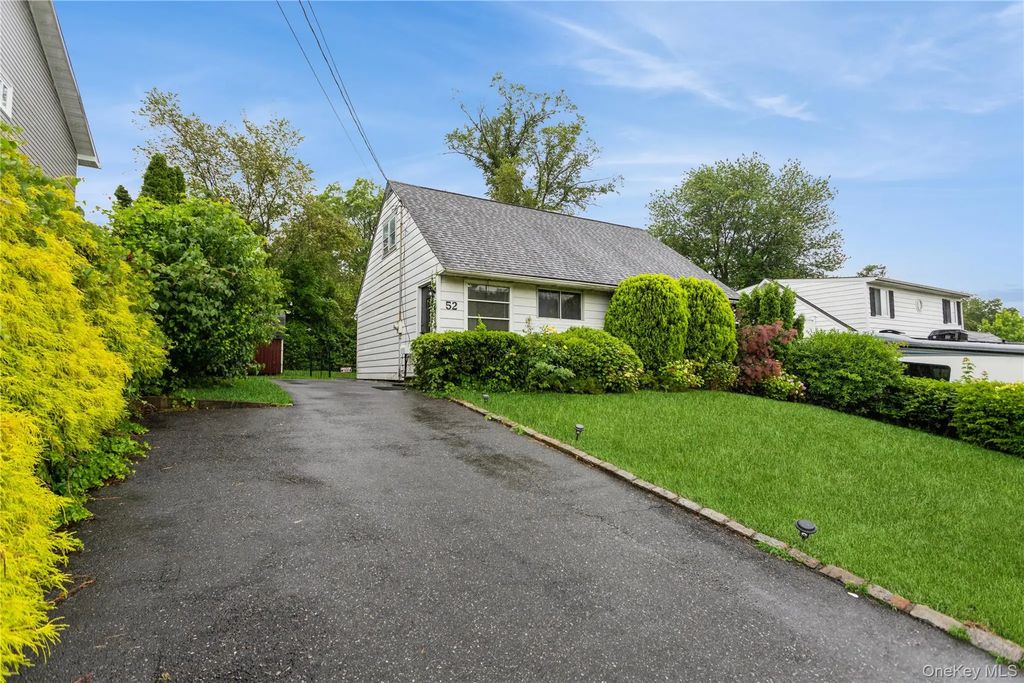 52 Newkirk Road, Yonkers