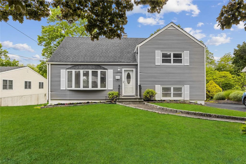 183 Pembrook Drive, Yonkers