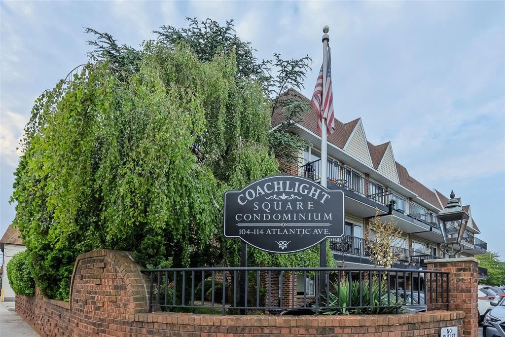 114 Atlantic Avenue 82, Lynbrook