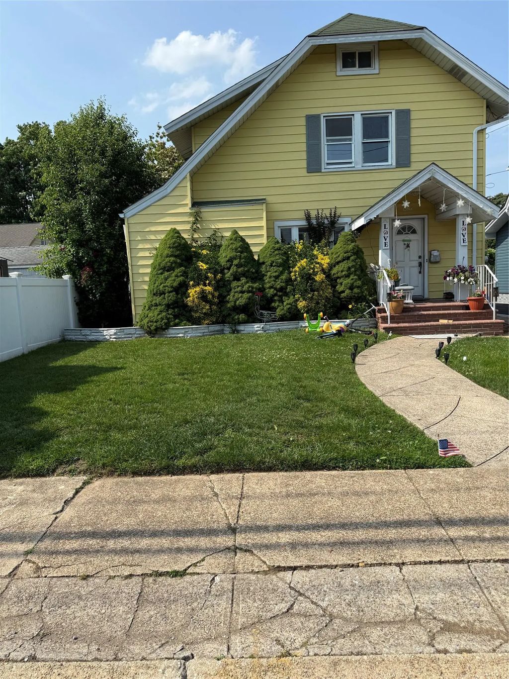 1 Nassau Boulevard, Malverne
