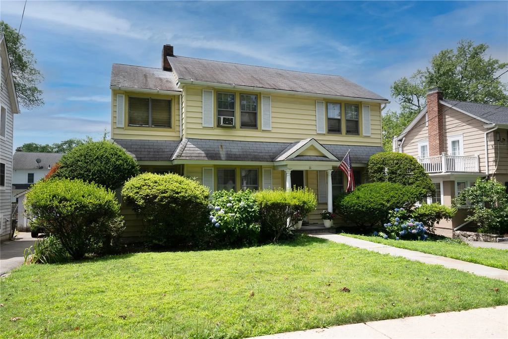 11 Ogden Avenue, White Plains