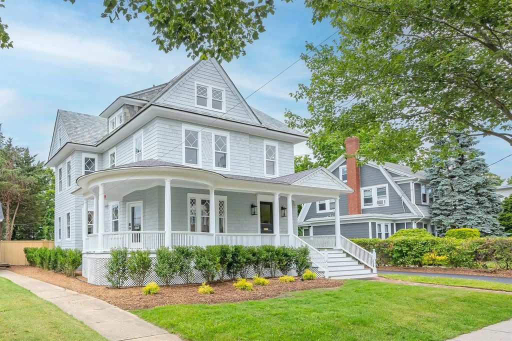 131 Ostrander Avenue, Riverhead