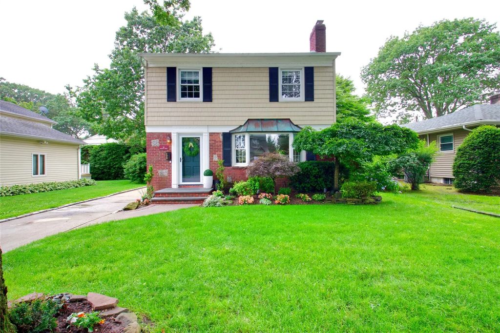 30 Prescott Street, Garden City