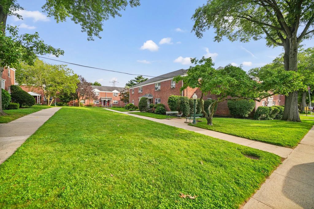 520 Tuckahoe Road # 3b, Yonkers