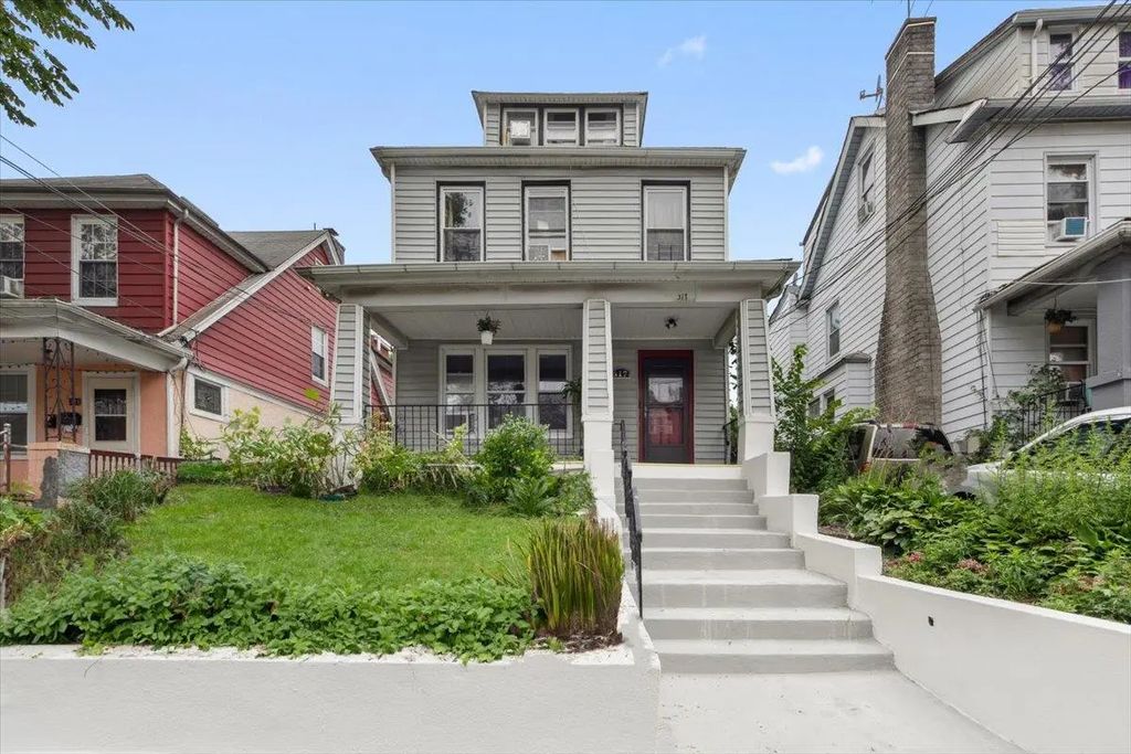 317 Hawthorne Avenue, Yonkers