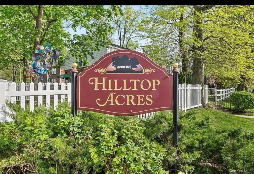 47 Hilltop Acres # 47, Yonkers