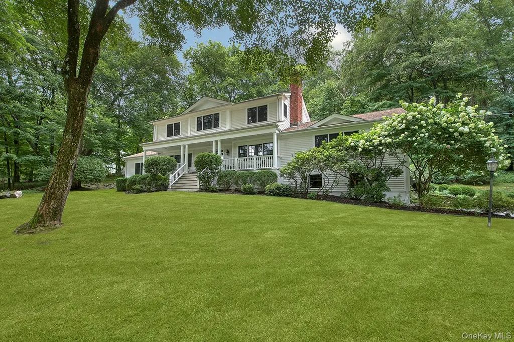 12 Brandon Drive, Mount Kisco