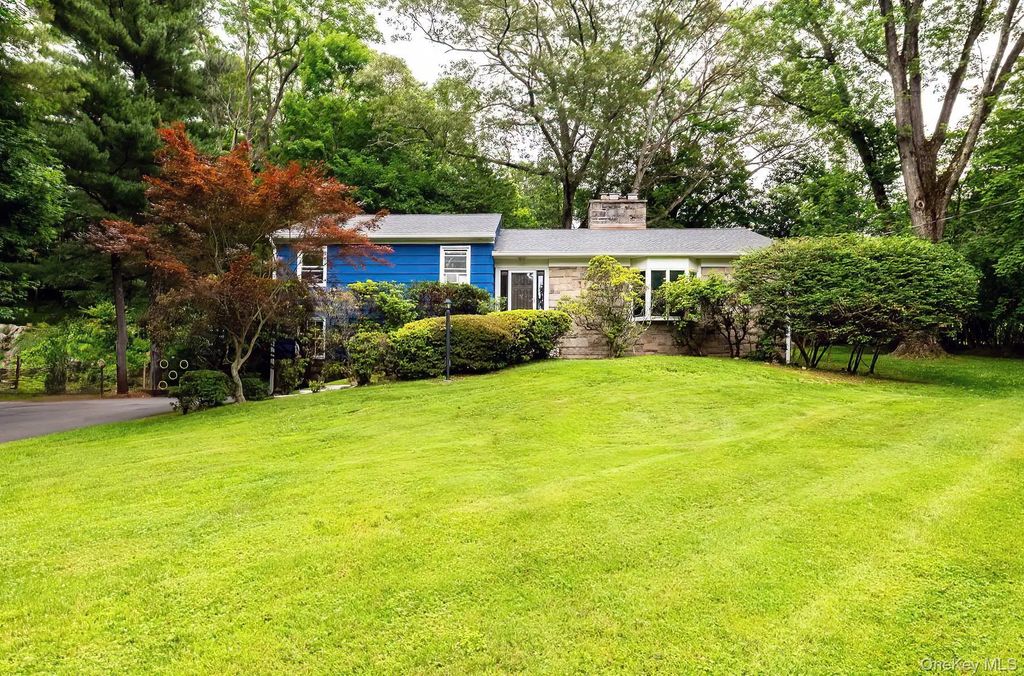 816 Hardscrabble Road, Chappaqua