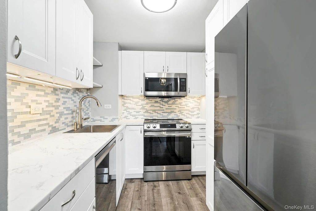 55 Mckinley Avenue # D3-14, White Plains